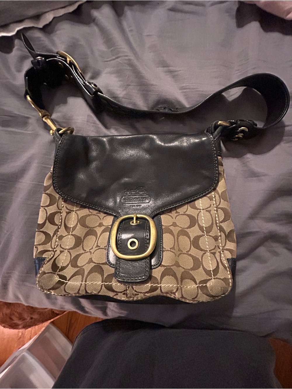 Coach Bleeker Legacy brown black shoulder bag